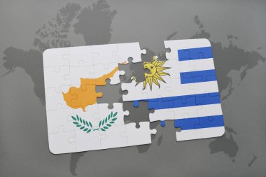 Kıbrıs ve uruguay ulusal bayrak bir dünya haritası üzerinde ile bulmaca