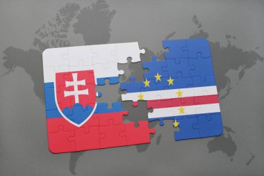 Slovakya ve cape verde ulusal bayrak bir dünya haritası üzerinde ile bulmaca
