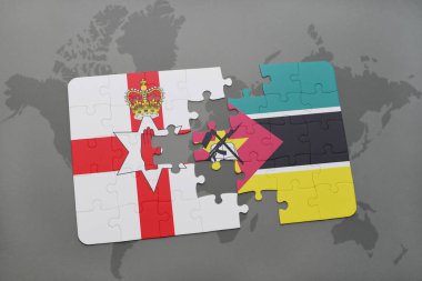 Kuzey İrlanda ve Mozambik bir dünya haritası üzerinde bayrağı ile bulmaca