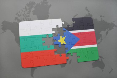 Bulgaristan ve dünya haritası üzerinde Güney sudan bayrağı ile bulmaca