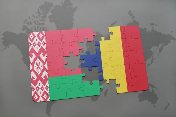 Puzzel met de nationale vlag van Wit-Rusland en Tsjaad op een wereldkaart — Stockfoto