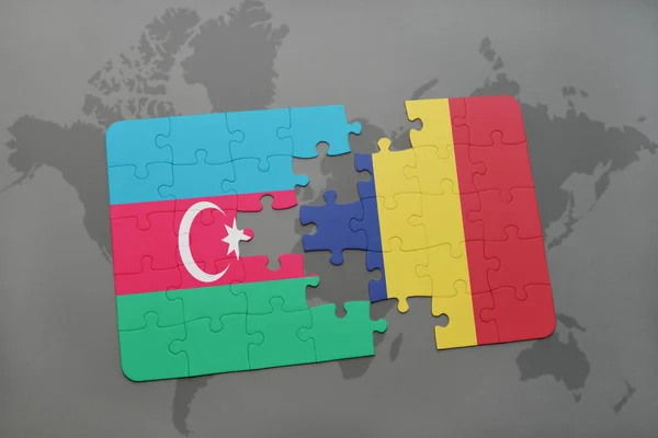 Azerbaycan ve bir dünya haritası üzerinde Çad bayrağı ile bulmaca — Stok fotoğraf