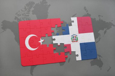Türkiye ve Dominik Cumhuriyeti ulusal bayrak bir dünya haritası üzerinde ile bulmaca