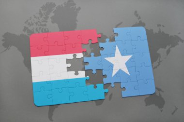 Lüksemburg ve Somali ulusal bayrak bir dünya haritası üzerinde ile bulmaca