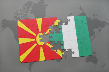 Makedonya ve Türkiye ulusal bayrak bir dünya haritası üzerinde ile bulmaca