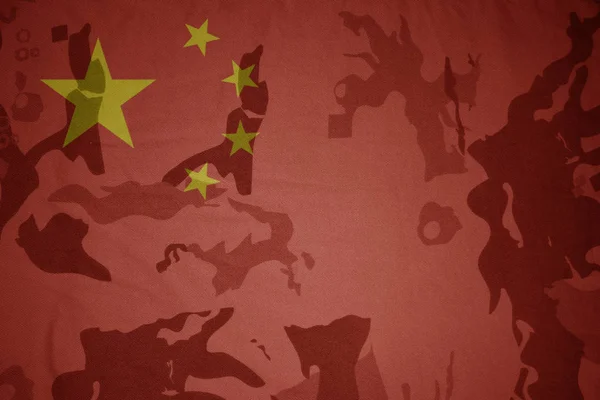 Vlajka Číny na khaki texturu. vojenský koncept — Stock fotografie