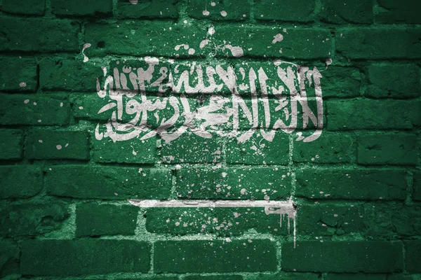 Bandiera nazionale dipinta di Arabia Saudita su un muro di mattoni — Foto Stock