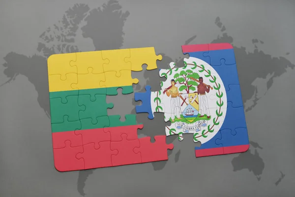 Puzzle con la bandiera nazionale della lituania e belize su una mappa del mondo — Foto Stock