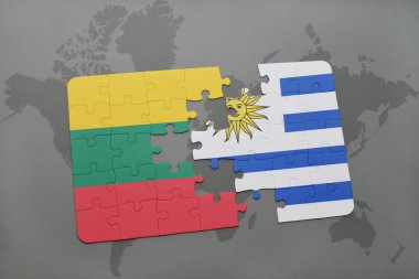 Litvanya ve uruguay ulusal bayrak bir dünya haritası üzerinde ile bulmaca