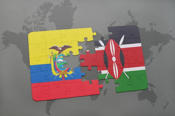 Rompecabezas con la bandera nacional de ecuador y kenya en un mapa del mundo — Foto de Stock