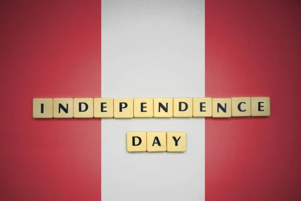 Irodalom-val szöveg függetlenség napja peru zászlaja. — Stock Fotó