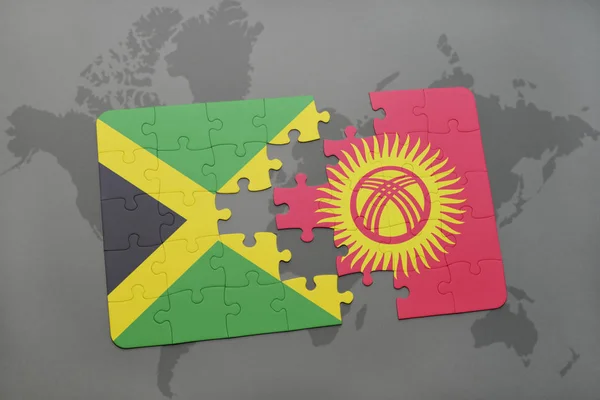 Rompecabezas con la bandera nacional de Jamaica y Kirguistán en un mapa del mundo — Foto de Stock