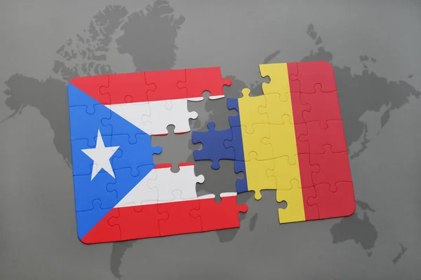 Porto Riko ve bir dünya haritası üzerinde Çad bayrağı ile bulmaca — Stok fotoğraf