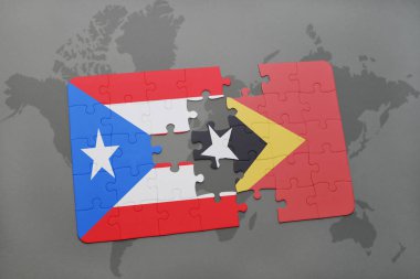 Porto Riko ve bir dünya haritası üzerinde Doğu timor bayrağı ile bulmaca