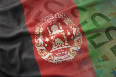 renkli bir euro para banknot arka plan Afganistan'ın ulusal bayrağını sallıyor. Ekonomi kavramı
