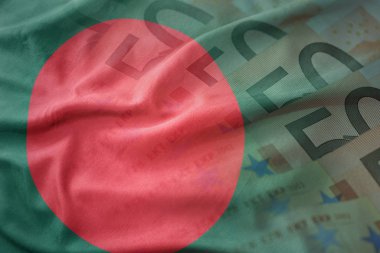 renkli bir euro para banknot arka plan Bangladeş Ulusal bayrağını sallıyor. Ekonomi kavramı