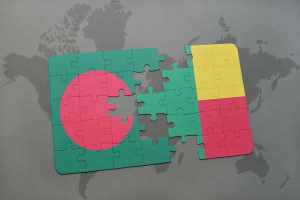 Puzzle s státní vlajka Bangladéše a benin na mapě světa — Stock fotografie