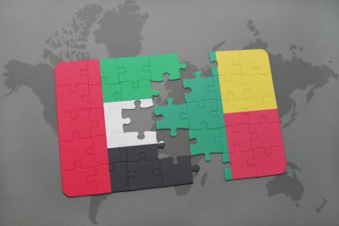 Birleşik Arap Emirlikleri ve benin bir dünya haritası üzerinde bayrağı ile bulmaca