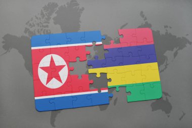 Kuzey Kore ve Türkiye ulusal bayrak bir dünya haritası üzerinde ile bulmaca