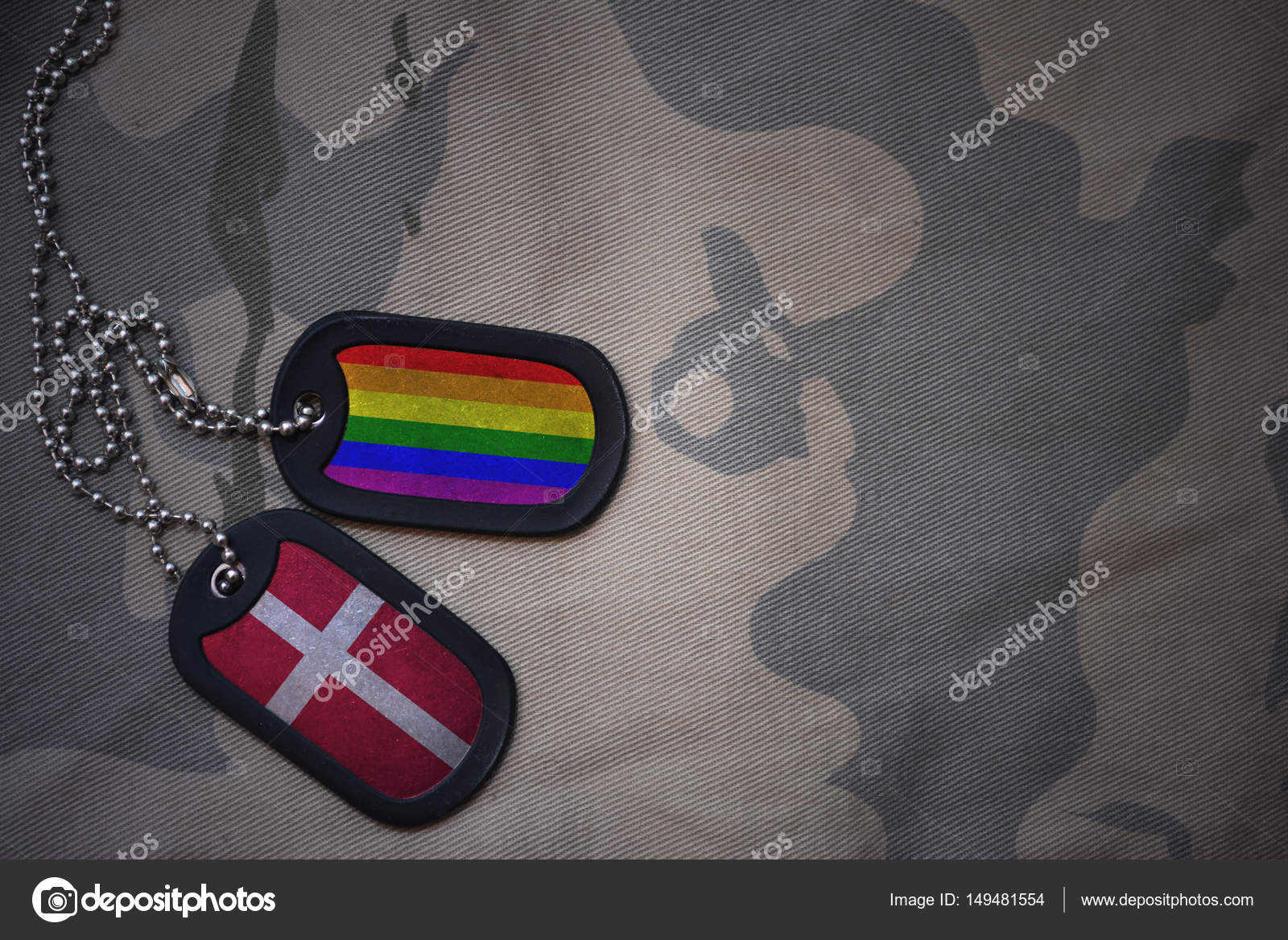 Que color es la bandera de dinamarca
