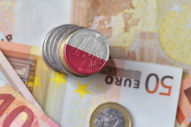 Euro para euro para banknot arka plan üzerinde Polonya ulusal bayrakla işaretle.