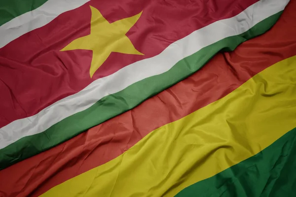 Ondeando Colorida Bandera Bolivia Bandera Nacional Surinam Macro — Foto de Stock