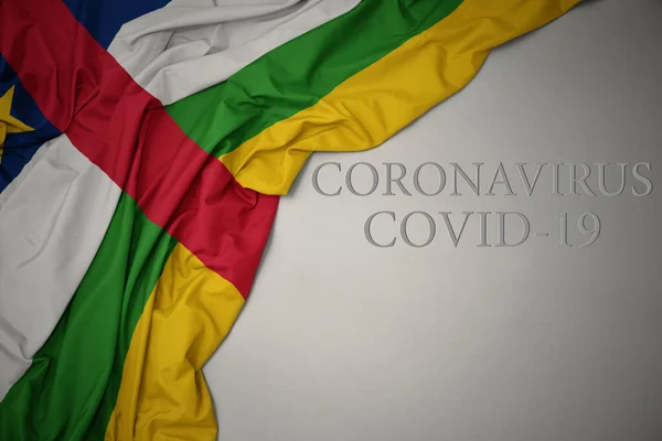 기사보기 중앙아프리카 공화국의 국기가 코로나 바이러스 Coronavirus 코로나 바이러스 Coronavirus — 스톡 사진