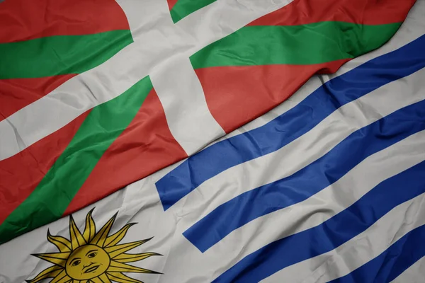 Размахивая Красочным Флагом Уругвая Национальным Флагом Страны Басков Macro — стоковое фото
