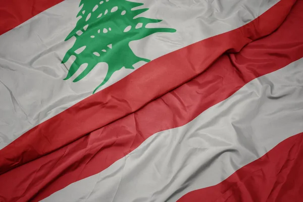 Размахивая Красочным Флагом Австралии Национальным Флагом Либанона Macro — стоковое фото