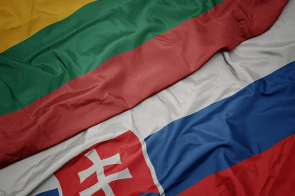 Sventolando Bandiera Colorata Della Slovacchia Bandiera Nazionale Della Lituania Macro — Foto Stock