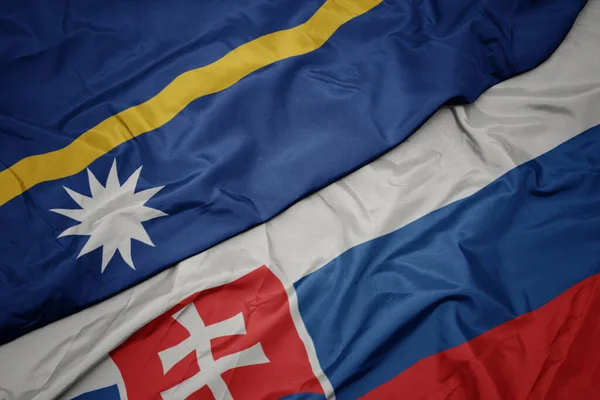 Acenando Bandeira Colorida Eslováquia Bandeira Nacional Nauru Macro — Fotografia de Stock