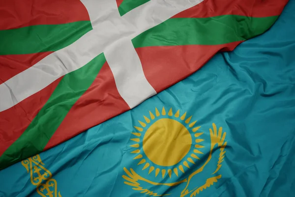 Lobogtatva Színes Zászló Kazahsztán Nemzeti Zászló Baszkföld Makroszintű — Stock Fotó