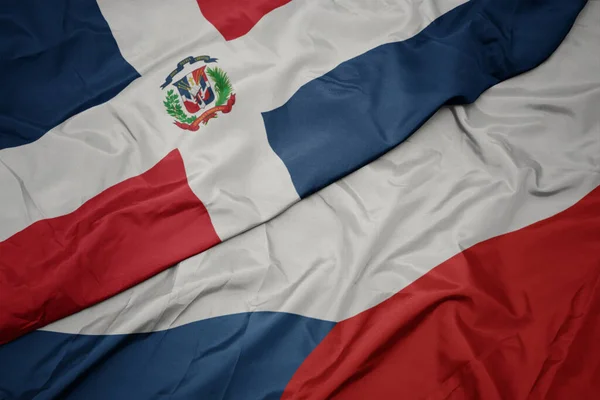 Vlající Barevnou Vlajkou České Republiky Národní Vlajkou Dominikánské Republiky Makro — Stock fotografie