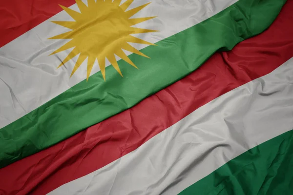 Ondeando Colorida Bandera Hungary Bandera Nacional Kurdistan Macro — Foto de Stock