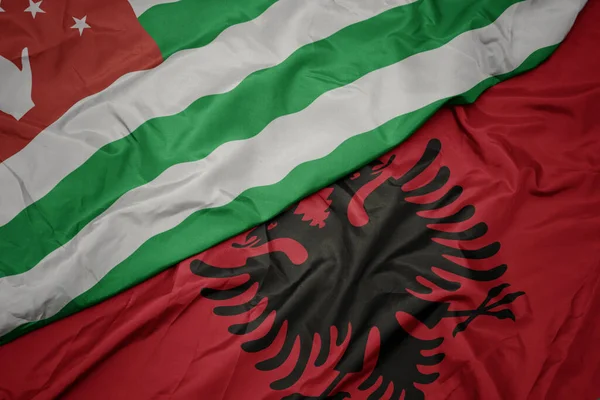 Albania Nın Renkli Bayrağı Abhazya Nın Ulusal Bayrağı Sallanıyor Makro — Stok fotoğraf