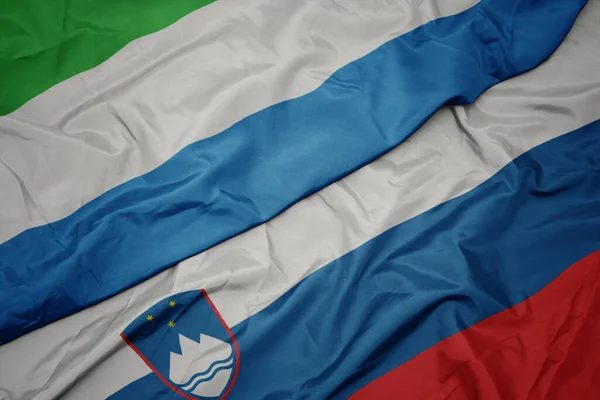 Színes Zászló Lengeti Lustaságokat Sierra Leoné Nemzeti Zászlaját Makroszintű — Stock Fotó