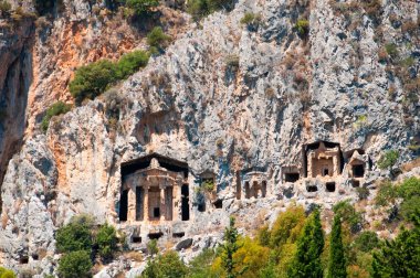 Antik Caunos kentinin ünlü Lycian Mezarları, Dalyan, Türkiye
