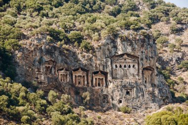 Antik Caunos kentinin ünlü Lycian Mezarları, Dalyan, Türkiye