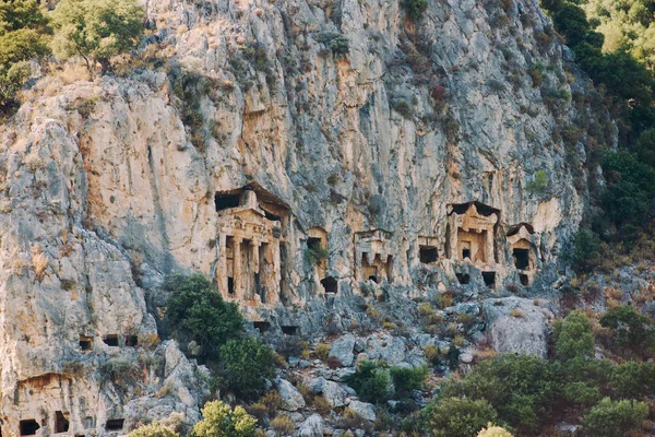 Słynne licyjskie grobowce starożytnego Kaunosa, Dalyan, Turcja — Zdjęcie stockowe