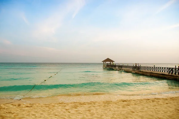 Екзотичні рай. Концепція подорожі, туризм і відпочинок. Тропічний курорт у Карибському басейні. — стокове фото