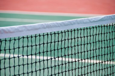 Tenis kortunda kafes. Büyük Tenis arka plan.