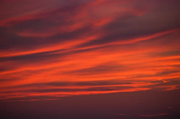 Naranja puesta de sol en el horizonte del mar, horizonte —  Fotos de Stock