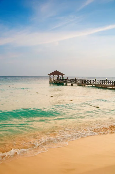 Egzotik cennet. Seyahat, turizm ve tatil kavramı. Bir tropik tatil Karayipler.