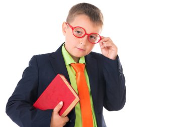 çocuk için bilgi - beyaz bir arka plan üzerinde izole kitap okuma