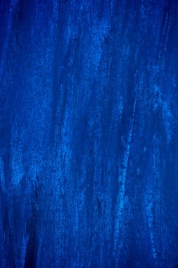 Fırça ile sürülür, koyu mavi ve mavi arka plan.