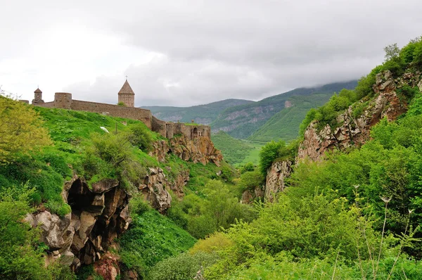 Kutsal Tatev manastır