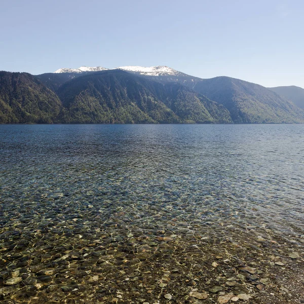 Altay Cumhuriyeti. Teletskoye Gölü