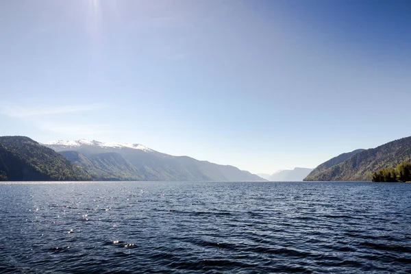 Altai Teletskoye lake — Stockfoto