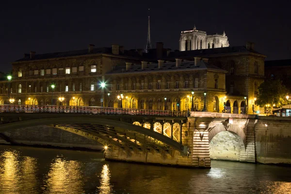 A következő reptér környékén: Paris séta — Stock Fotó