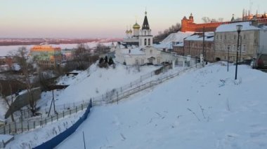Kış Nijniy Novgorod günbatımı zaman